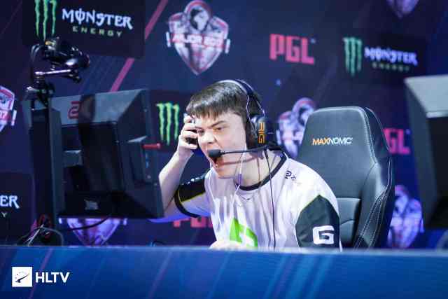 这使得年轻 这使得年轻