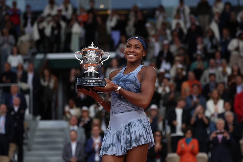 他总能在关 他总能在关