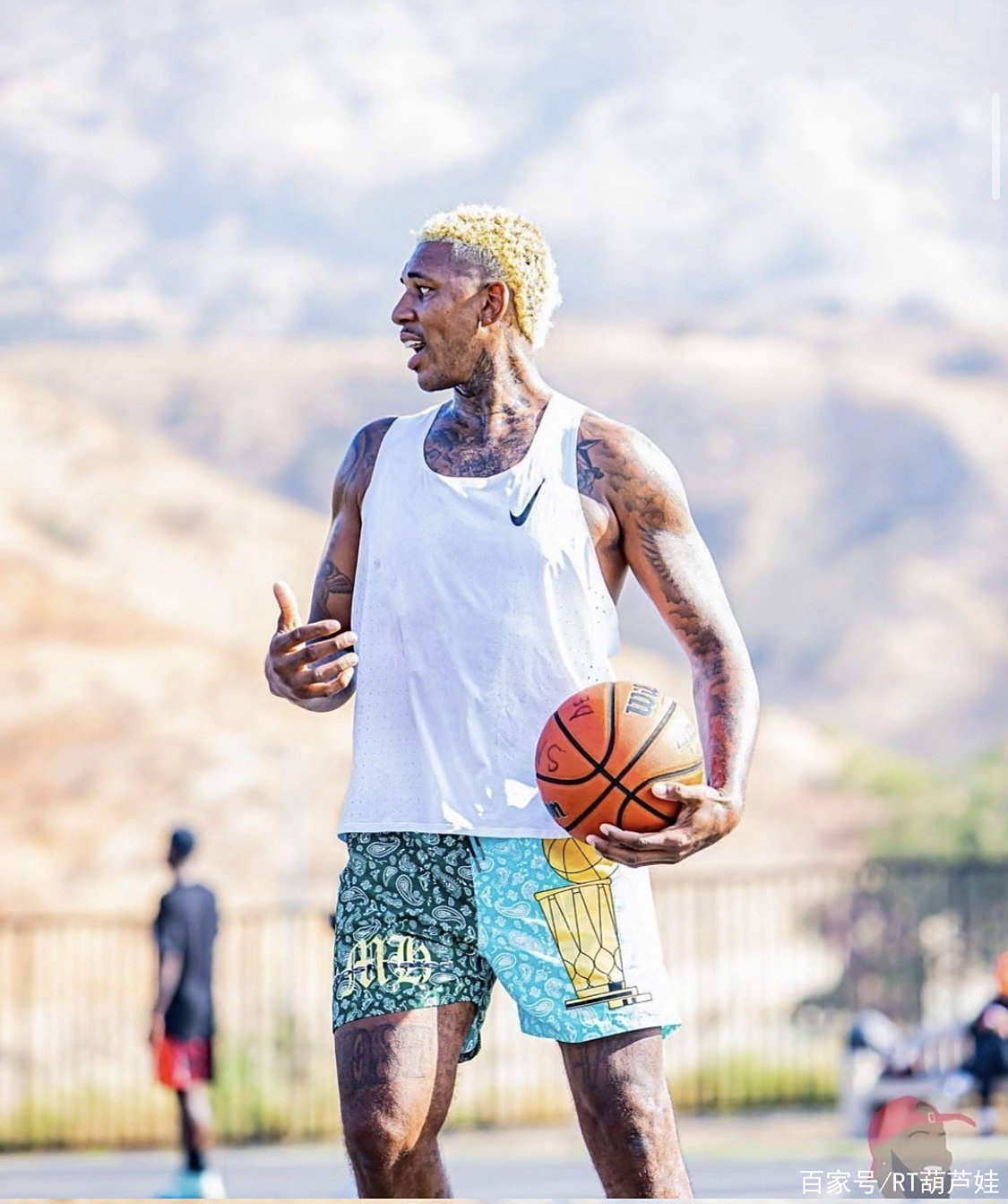 前两条小龙 前两条小龙